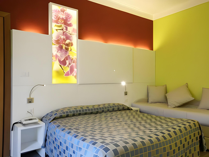 Bedroom 6