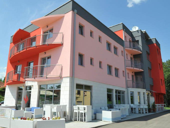 Exterior & Views 1, Hotel Ivona, Herzegovina-Neretva