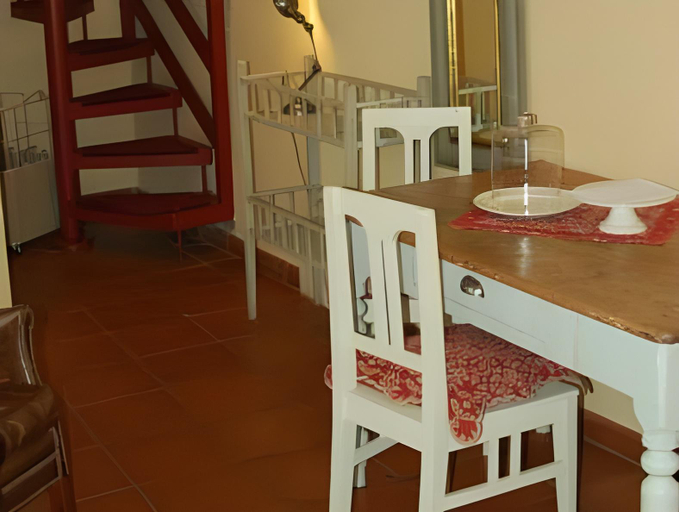 Dining Room 7