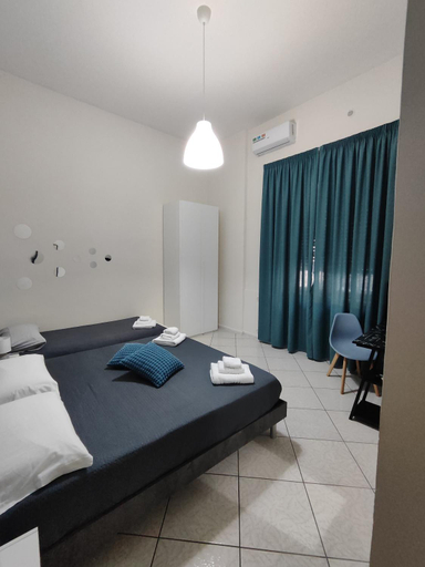 Others 4, Nalusa Home, Salerno