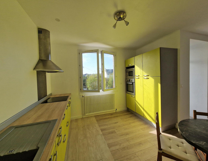 Private kitchen, Holiday Home in Port-blanc Near Les Dunes Beach, Côtes-d'Armor
