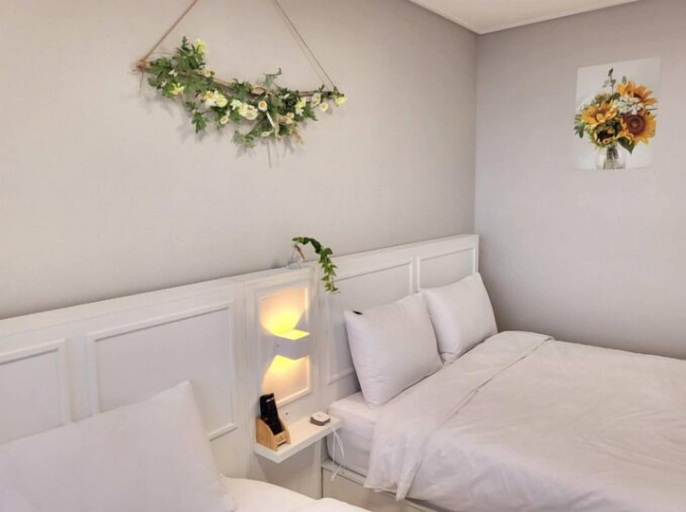 Bedroom 22