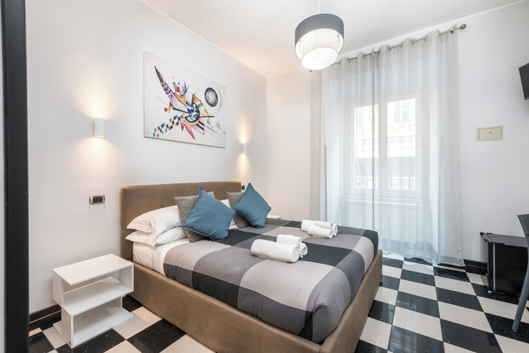 Bedroom 3, Cardinal Inn, Rome