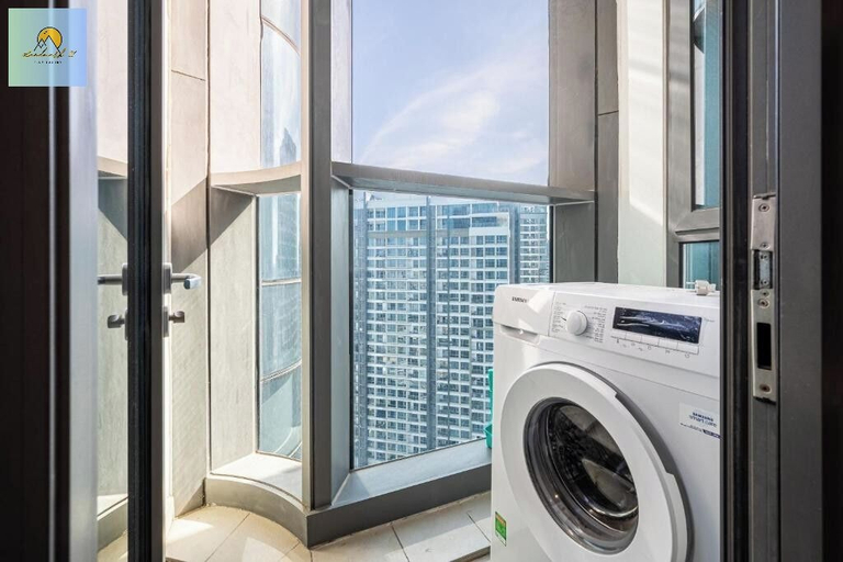 Bathroom 5, Landmark 81 Skyscraper, Ho Chi Minh City