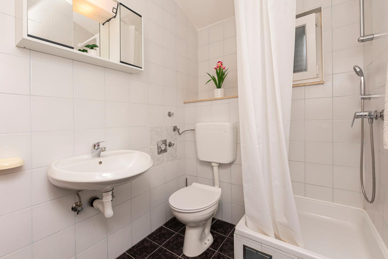 Bathroom 4, Apartments Villa Milas With Pool, Dugi Rat