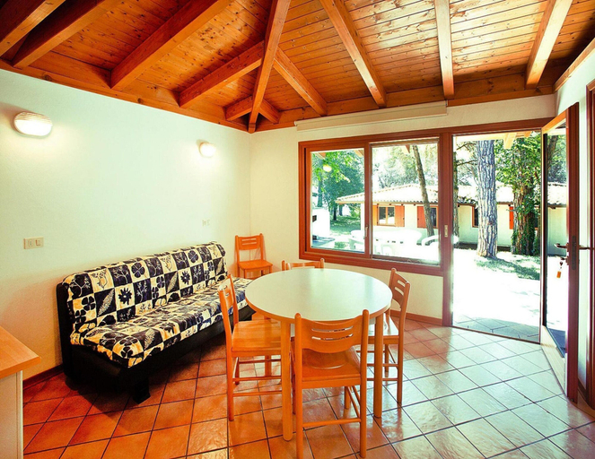 Others 3, Bungalow in the Residence Belvedere in Grado, Udine