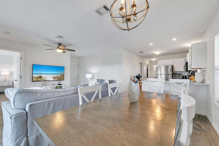 Beachside Villas 933, Walton