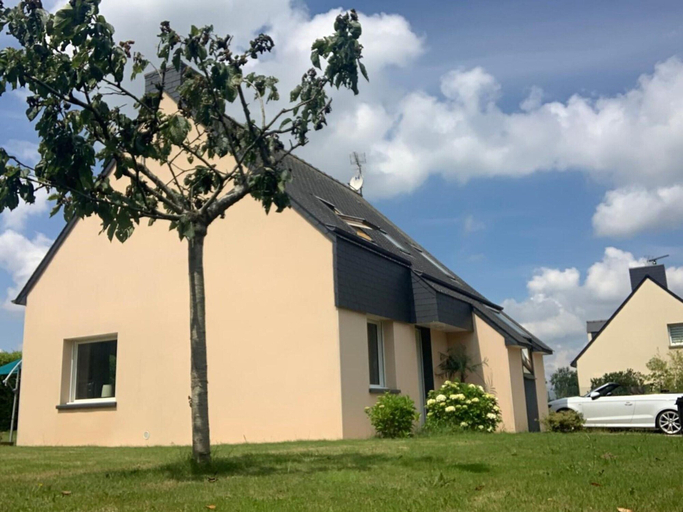 Exterior 2, Comfortable Holiday Home, Near Goelo Coast, Pordic, Côtes-d'Armor