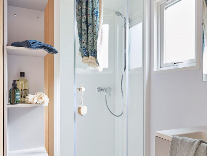 Room 4, Holiday Stay in Larmor Baden, Morbihan