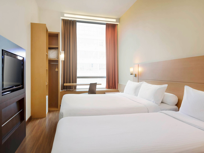 Bedroom 4, ibis Singapore Novena, Singapore