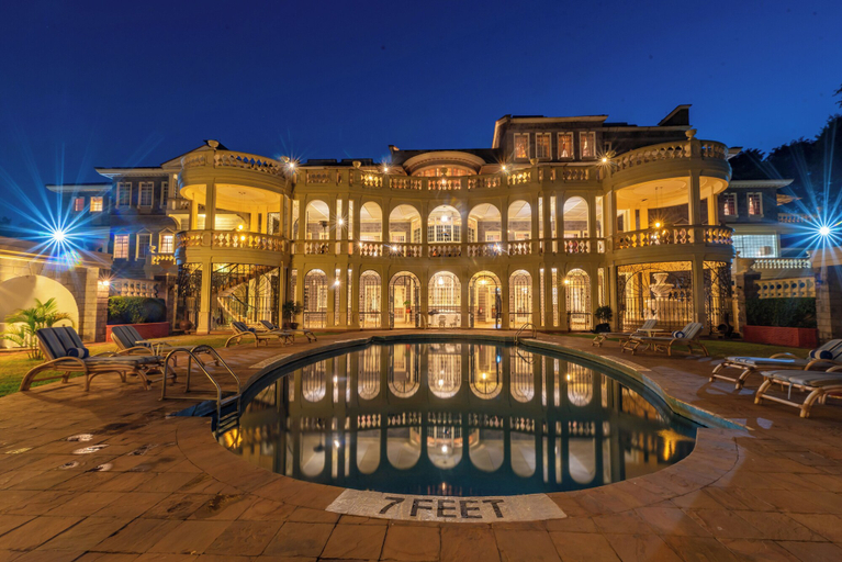 Exterior & Views 2, Muthu Sovereign Suites & Spa, Limuru Road, Nairobi, Limuru