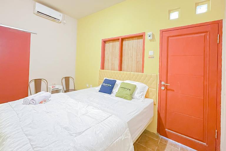 Bedroom 13
