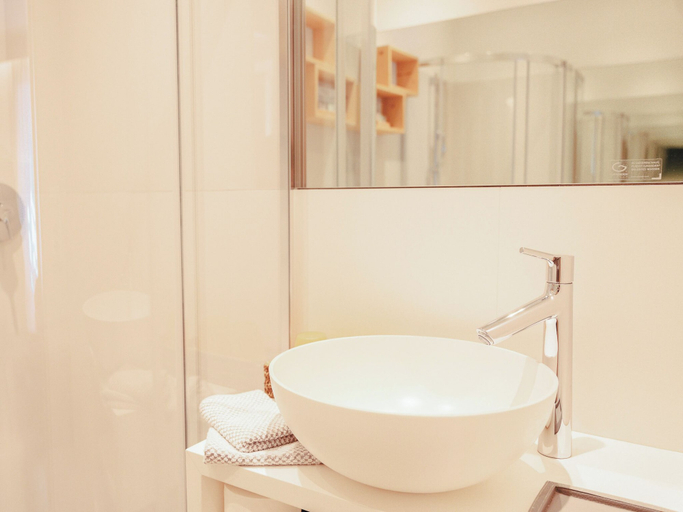 Bathroom 4, Hotel Villa Freiheim, Bolzano