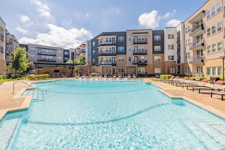Sport & Beauty 3, Best stay in Austin, Travis