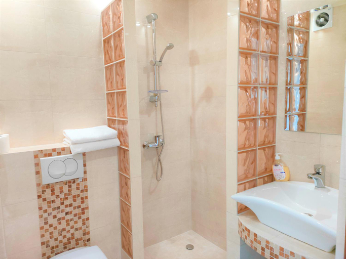 Bathroom 4