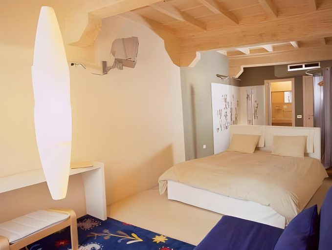 Bedroom 17