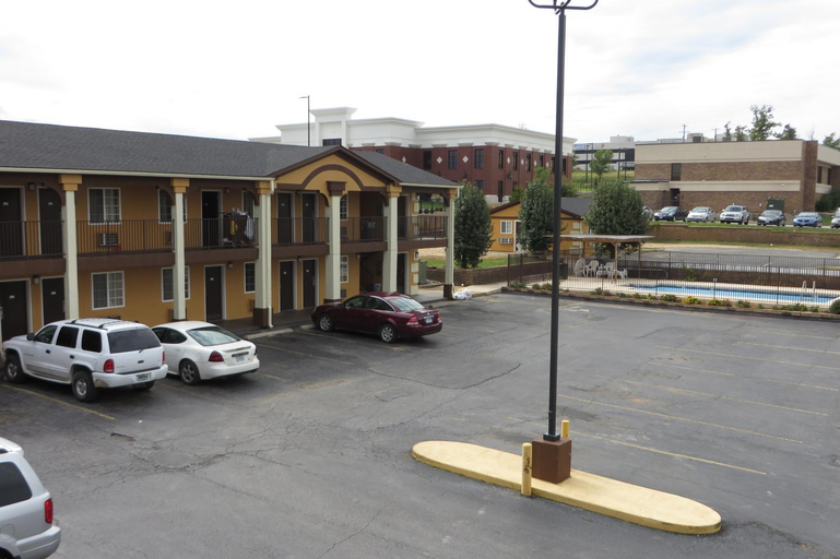 Public Area 5, Economy Inn & Suites Joplin, Jasper