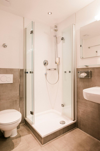 Bathroom 4, Hotel Villa Solln, München