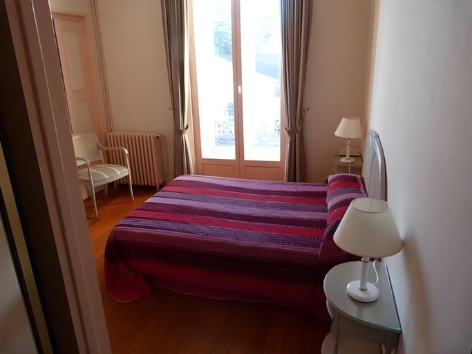 Bedroom 12