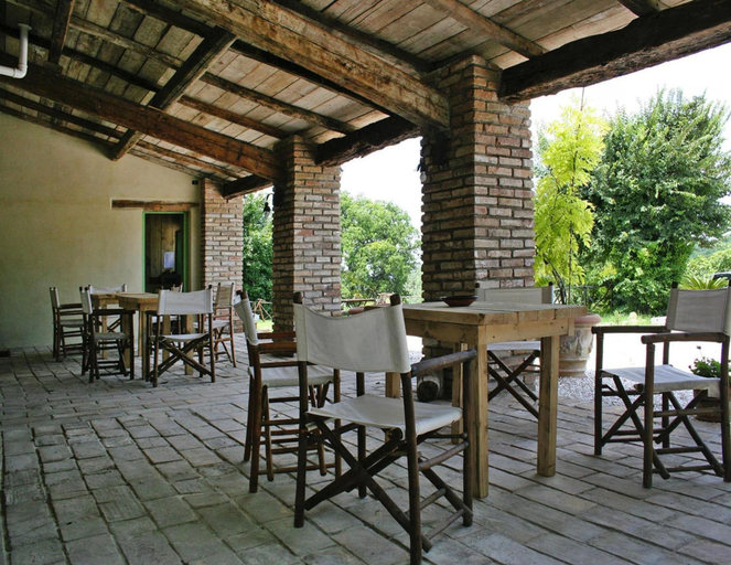 Dining 2, Gabicce Mare Flat for Six Guests, Pesaro E Urbino