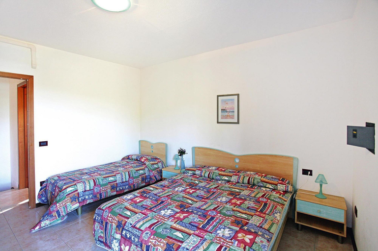 Bedroom 4, Residence Villaggio Lido del Sole 1, Bibione, Venezia
