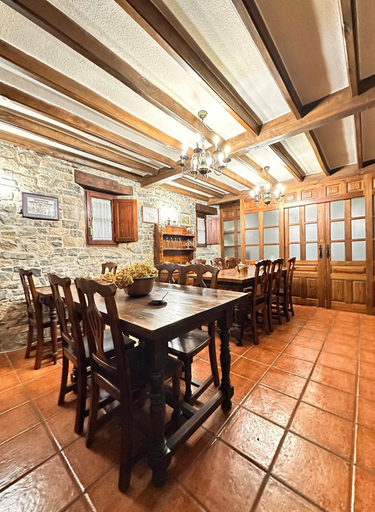 Food & Drinks, La Casita de La Nozal, Asturias