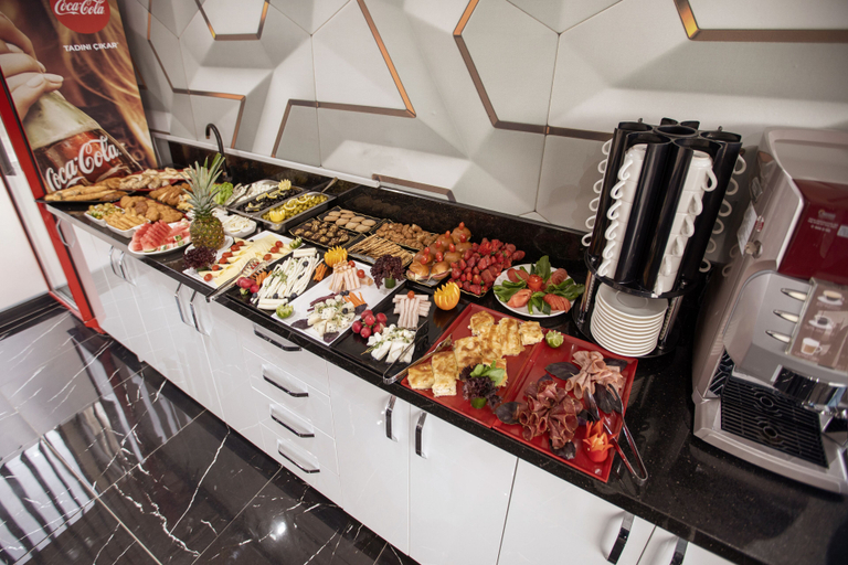 Food & Drinks 5, Med Airport Hotel, Arnavutkoy