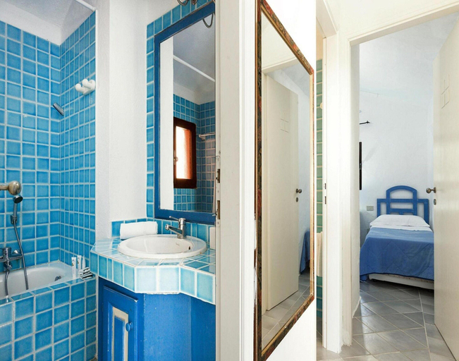 Bathroom 5, Holiday Home I Cormorani in Baja Sardinia, Olbia-Tempio