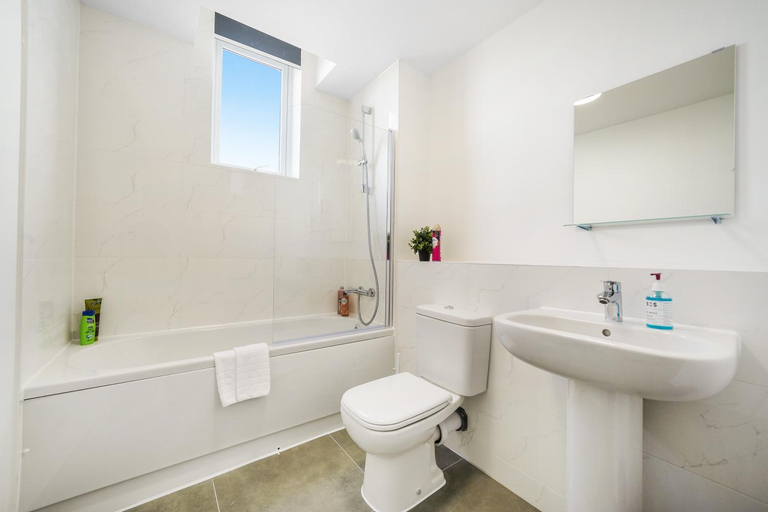 Others 2, Brand New 2 and 1 Bed Luton Apartments, Luton
