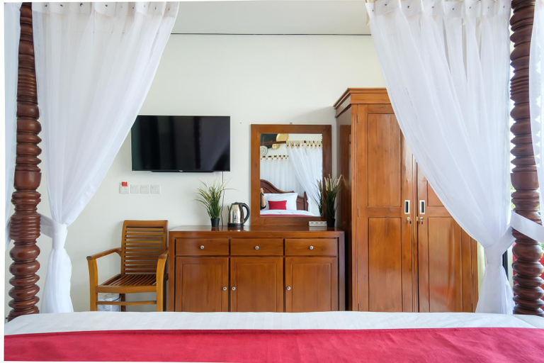 Bedroom 6