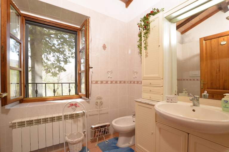 Room 2, Casale Le Vigne in Santa Fiora, Grosseto