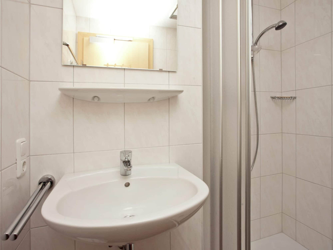 Bathroom, Wald im Pinzgau Chalet With Sauna, Zell am See