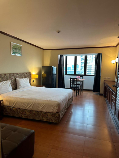 Bedroom 8