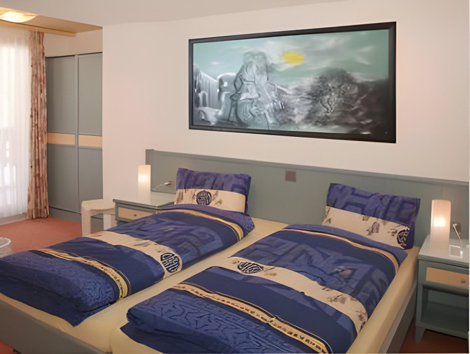 Bedroom 6