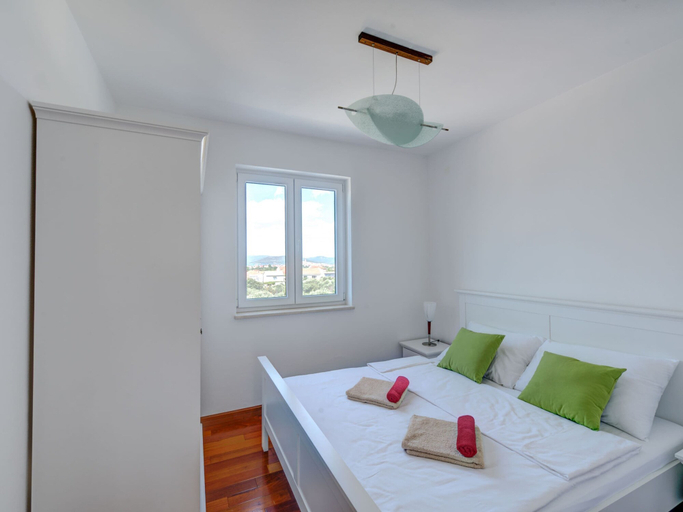 Bedroom, Superb Apartment in Murter with Hot Tub, Murter