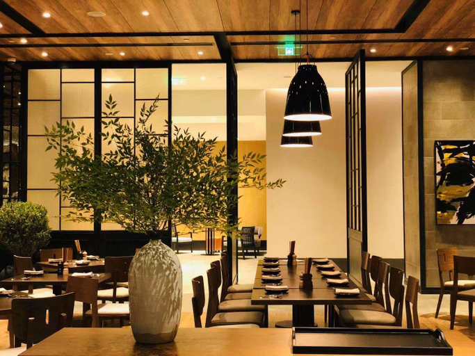 Food & Drinks, New World Langfang Hotel, Langfang