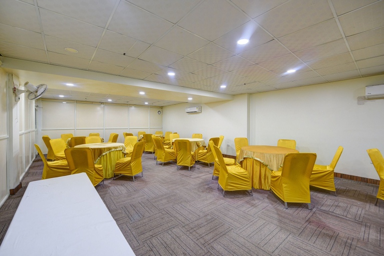 Food & Drinks 3, Hotel Happy Stay - Delhi Airport, Delhi