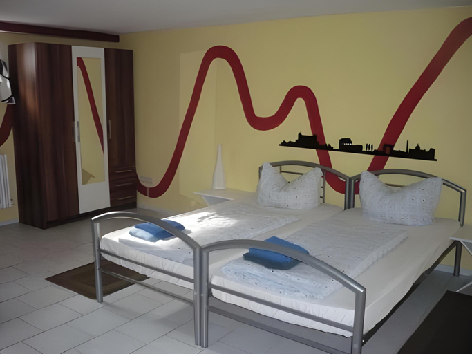 Bedroom 17