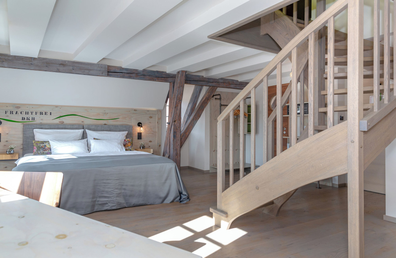 Bedroom 4, Hotel Luise & Luisenhof, Ansbach
