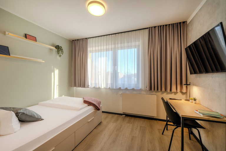 Bedroom 3, The Base Berlin ONE, Berlin