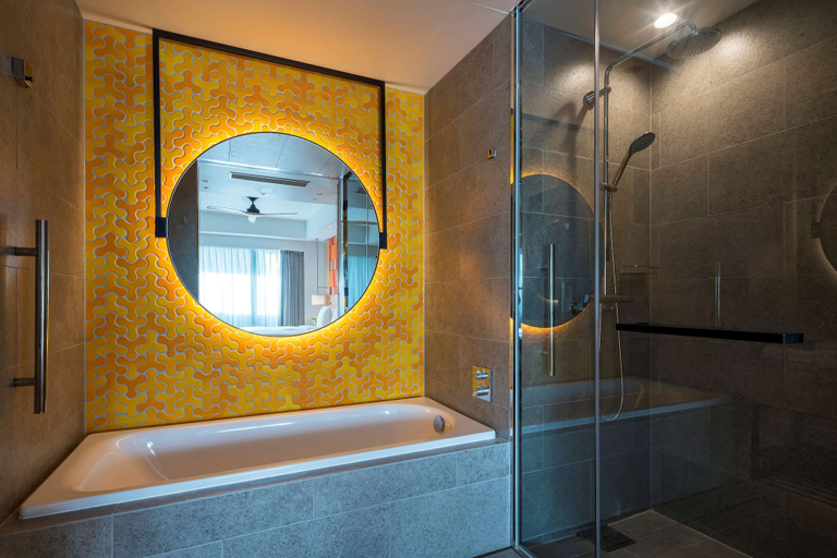 Bathroom 4, Hilton Club The Beach Resort Sesoko, Motobu