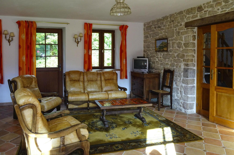 Living room, Semi-detached House, Benodet, Finistère