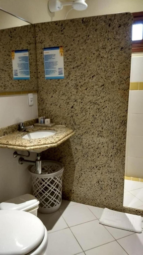 Bathroom 4, Hotel Mar de Cabo Frio, Cabo Frio