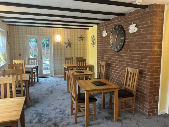 Food & Drinks 5, The Glenwood, Torbay
