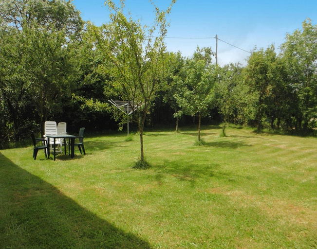 Others 5, House near Lac de Madine with Historic Charm, Meuse