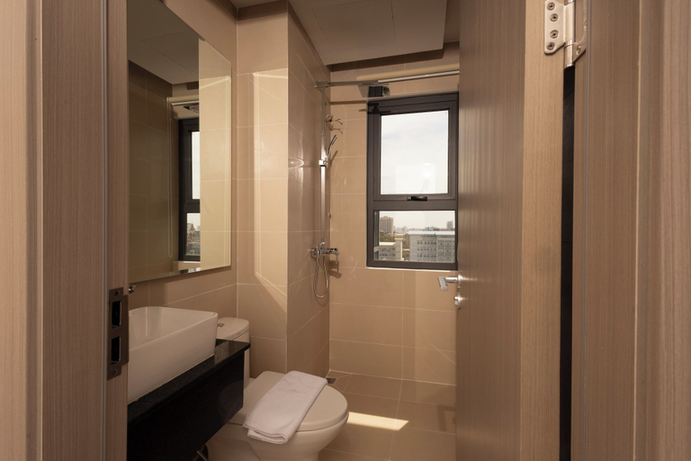 Bathroom 5, La Cozii TK, Phnom Penh