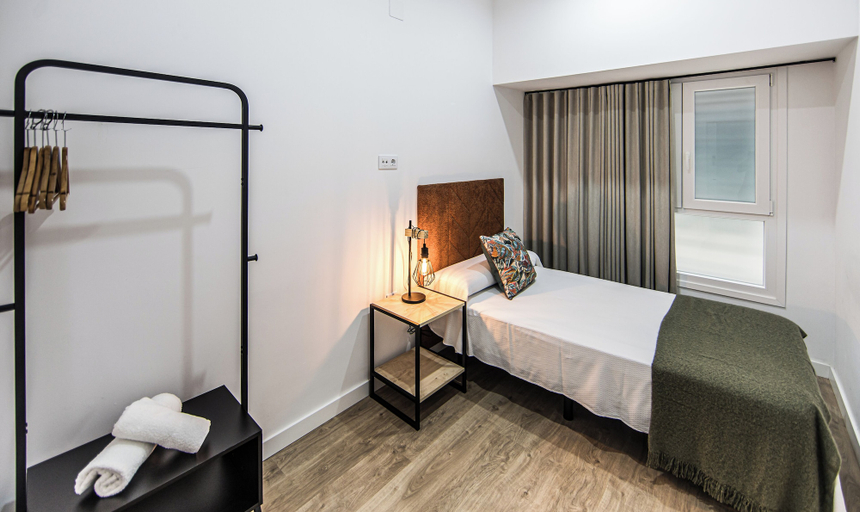 Bedroom 3, San Juan Suites, Badajoz