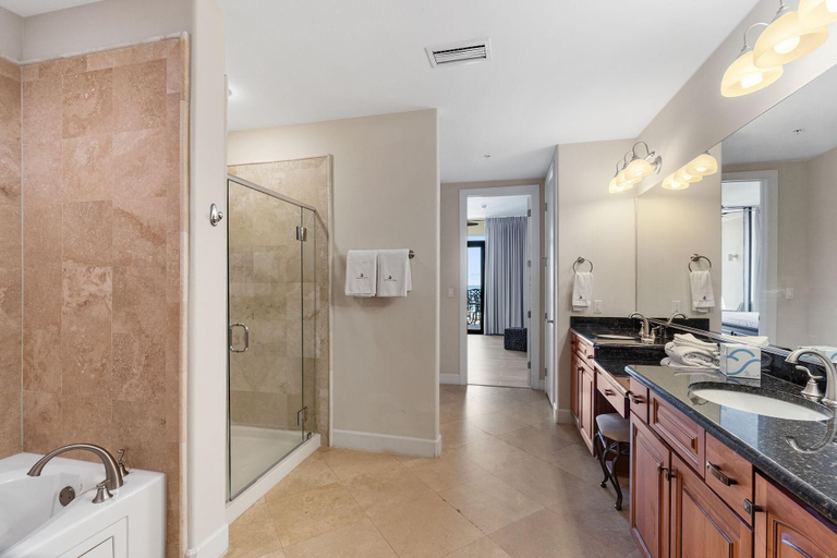 Bathroom 3, Capri 202 + Free Seasonal Beach Service, Escambia