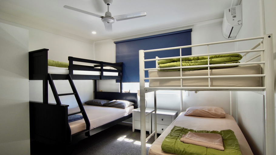 Bedroom 3, Anaheim Park Oasis, Gold Coast