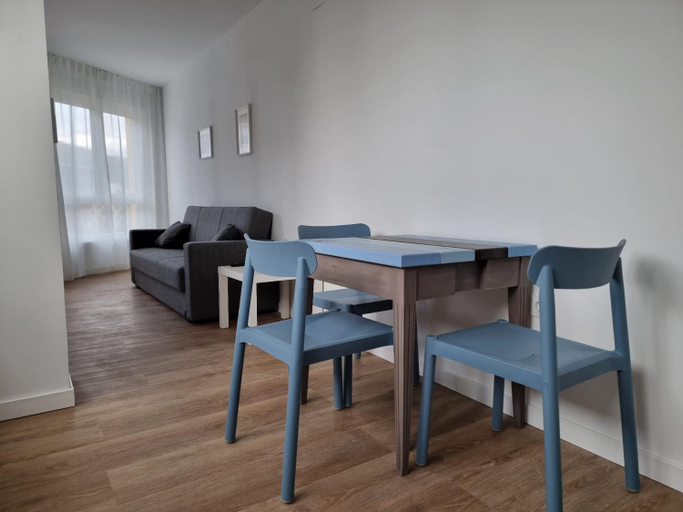 Others 5, Apartamentos y estudios EL CENTRO, Cantabria